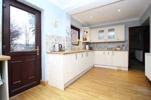 Kitchen- click for photo gallery